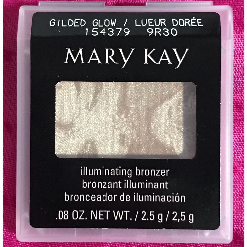 New Mary Kay Gilded Glow Illuminating Bronzer